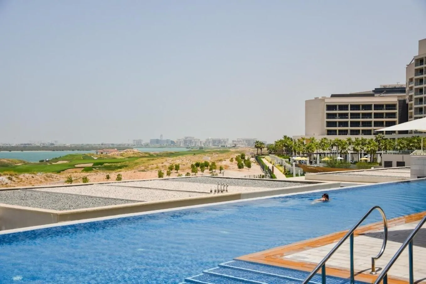 Voyage 2 Bedroom In Mayan With Ocean Views Abu Dhabi